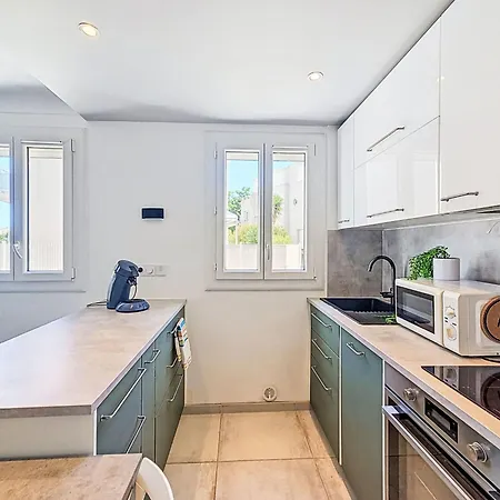 شقة Croix Du Sud By Interhome *