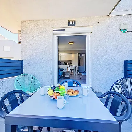 Apartman Croix Du Sud By Interhome Caves
